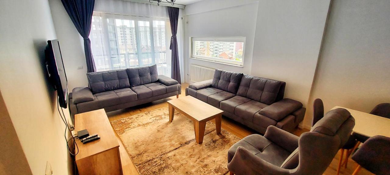 Sunflower Apartments Πρίστινα Εξωτερικό φωτογραφία