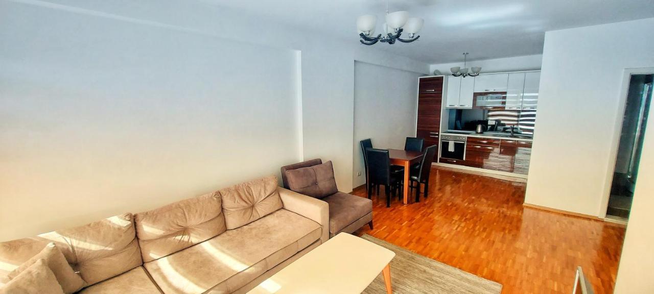 Sunflower Apartments Πρίστινα Εξωτερικό φωτογραφία