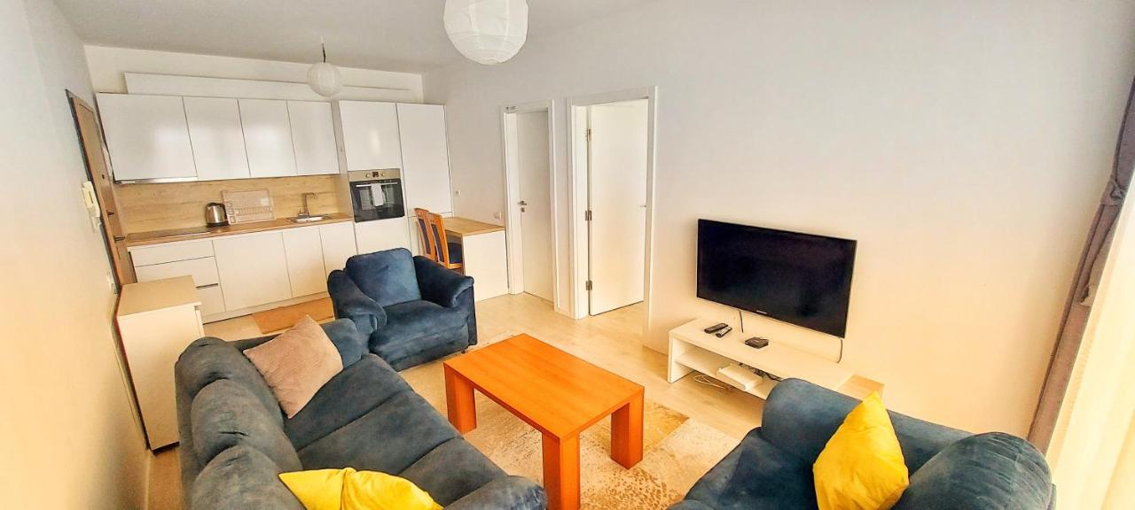 Sunflower Apartments Πρίστινα Εξωτερικό φωτογραφία