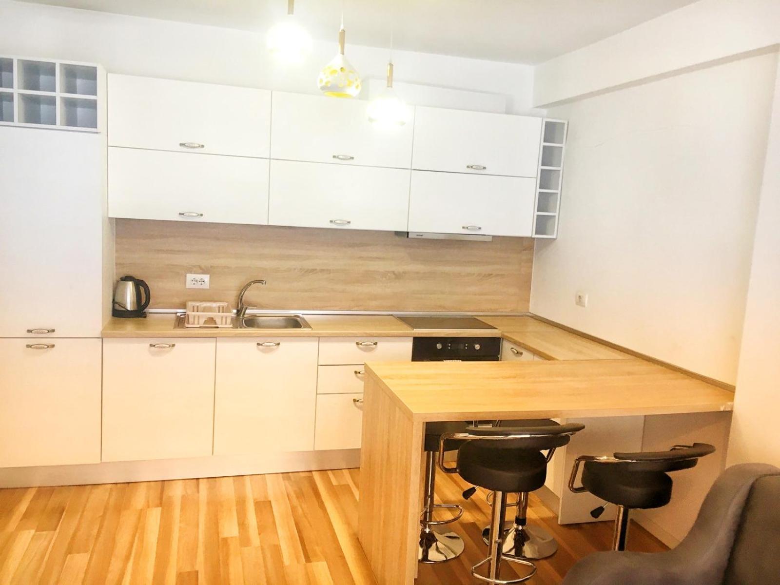 Sunflower Apartments Πρίστινα Εξωτερικό φωτογραφία